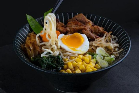 產品攝影中的色彩搭配原則和技巧